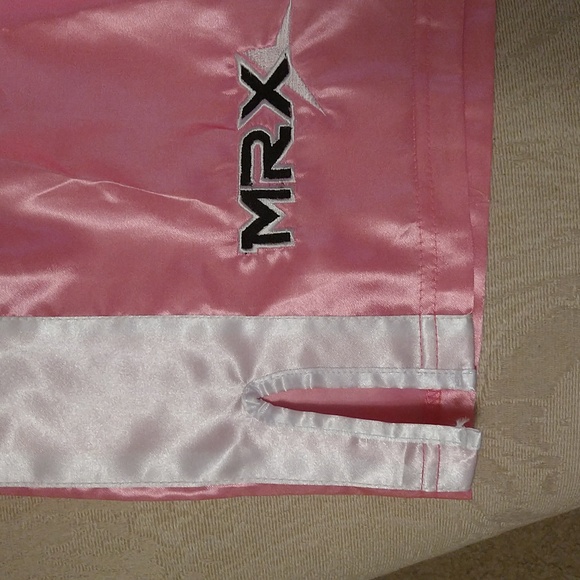 NWT**MRX FIGHTWEAR - Picture 3 of 6